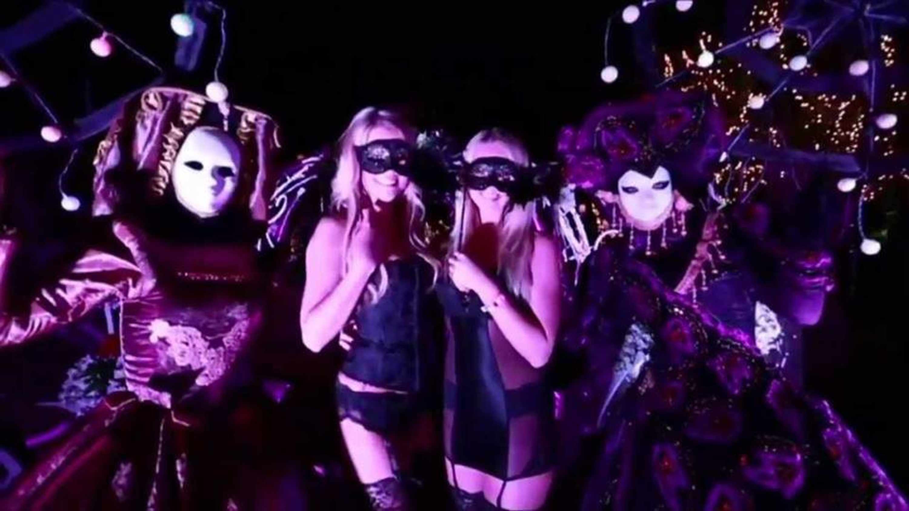 &quot;Paradisio: Eyes Wide Shut Under the Black Light&quot; NYC party